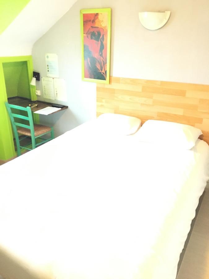 בלואה Hotel Du Bellay מראה חיצוני תמונה
