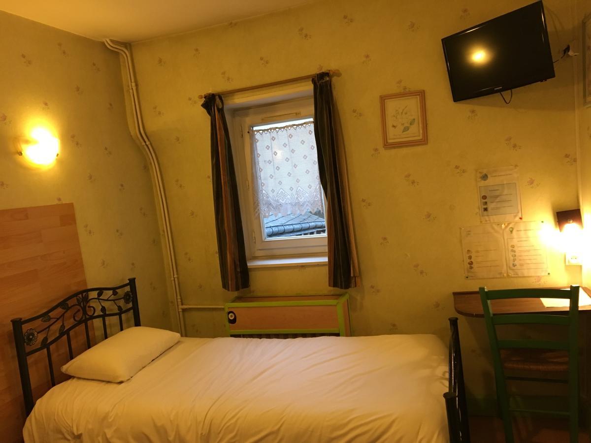 בלואה Hotel Du Bellay מראה חיצוני תמונה