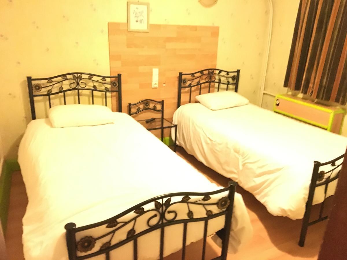 בלואה Hotel Du Bellay מראה חיצוני תמונה