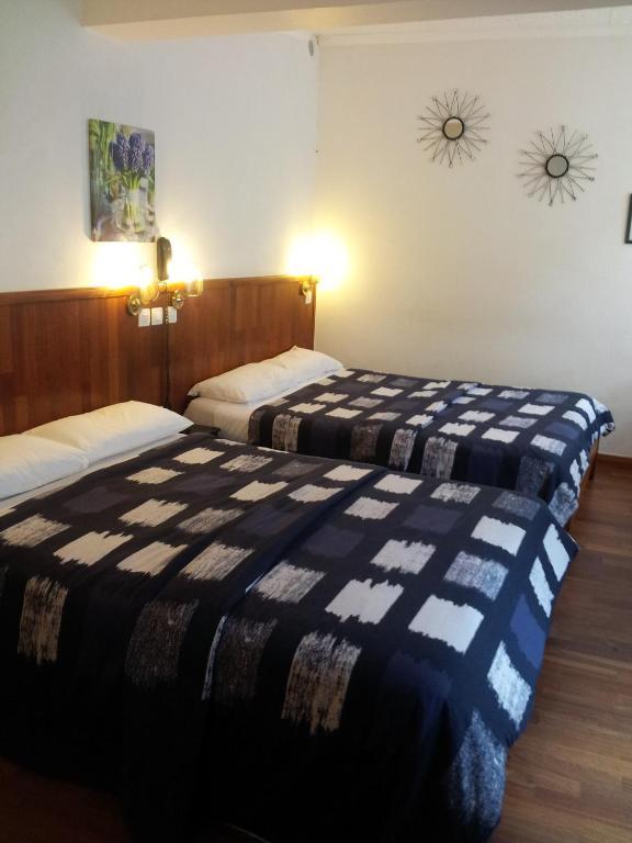 בלואה Hotel Du Bellay חדר תמונה
