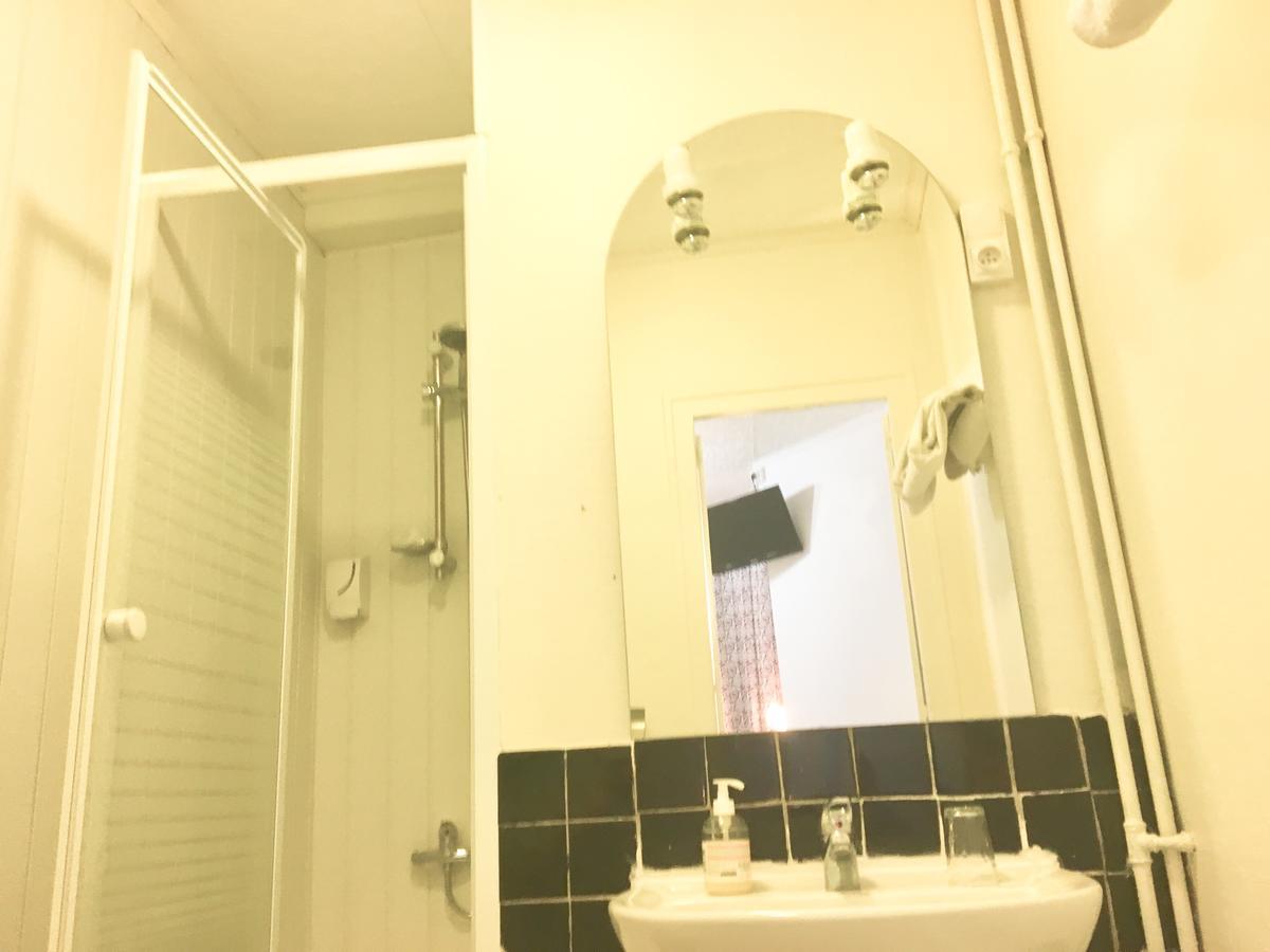 בלואה Hotel Du Bellay מראה חיצוני תמונה